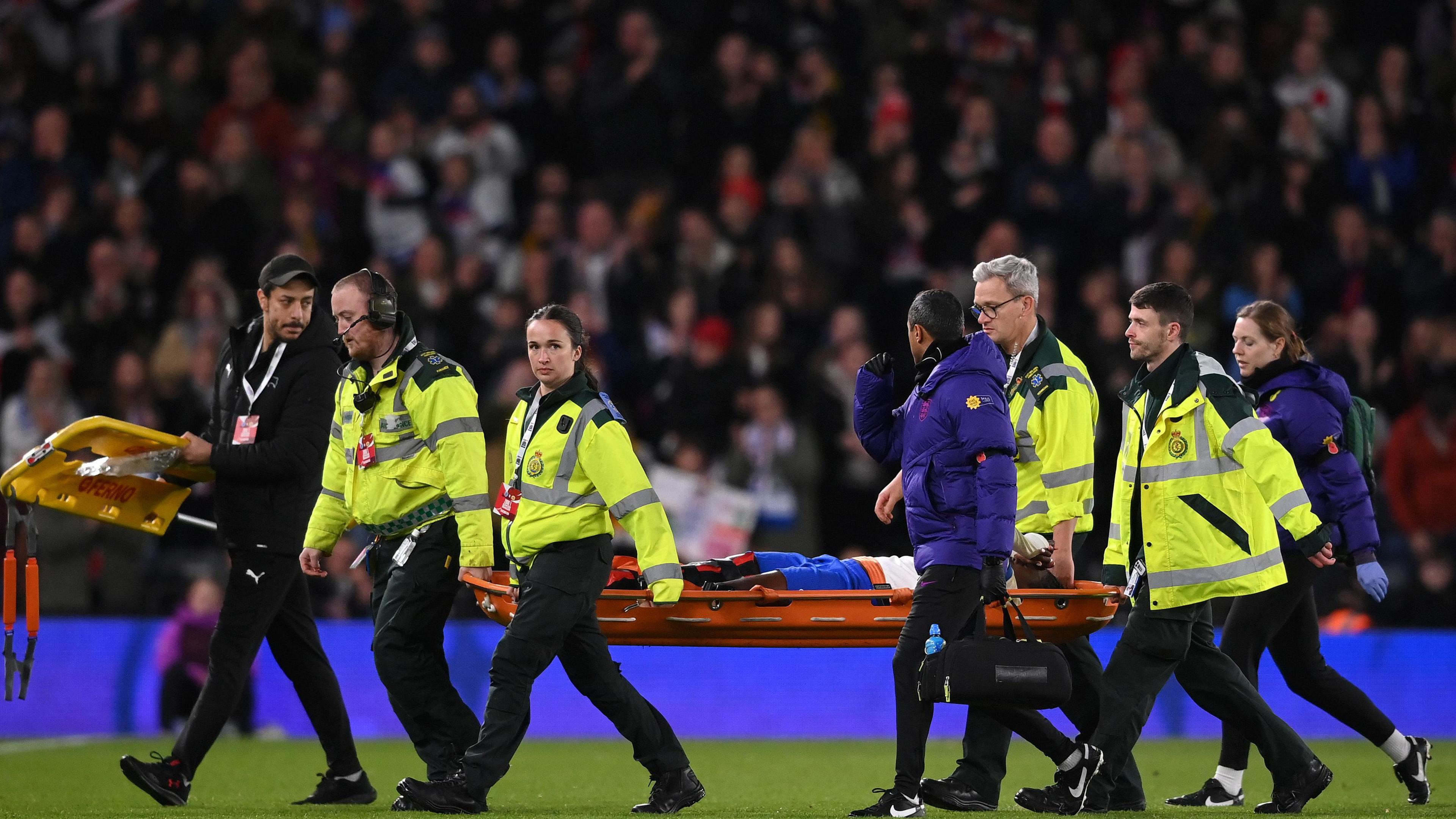 مصدومیت میشل اگیمانگ؛ نگرانی برای ستاره آتیه‌دار انگلیس